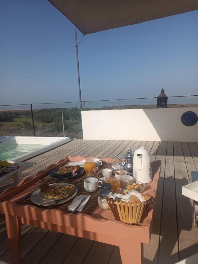 에사우이라 Tigmi Anis B&B 외부 사진